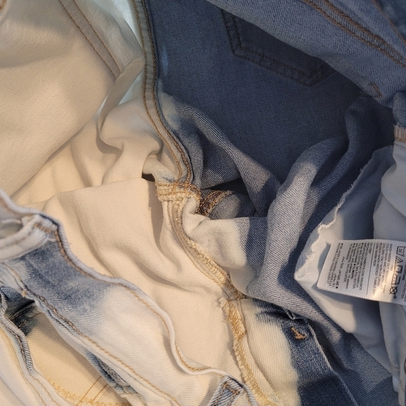 Old Navy 90s The Power Jean Perfect‎ Straight Ankle Bleached Leg Women's Size 8 - Picture 6 of 15